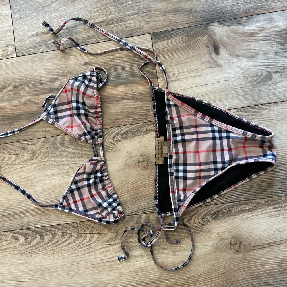 Burberry bikini